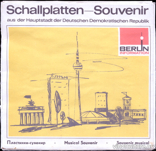 ddr_berlin_souvenir_.jpg